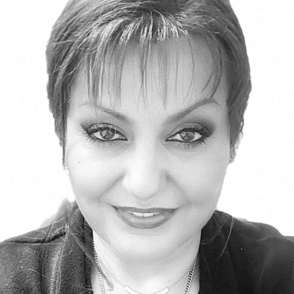 Meet your Posher, Jana